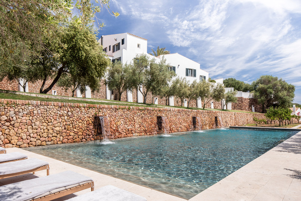 Private and exclusive villa to rent in Menorca