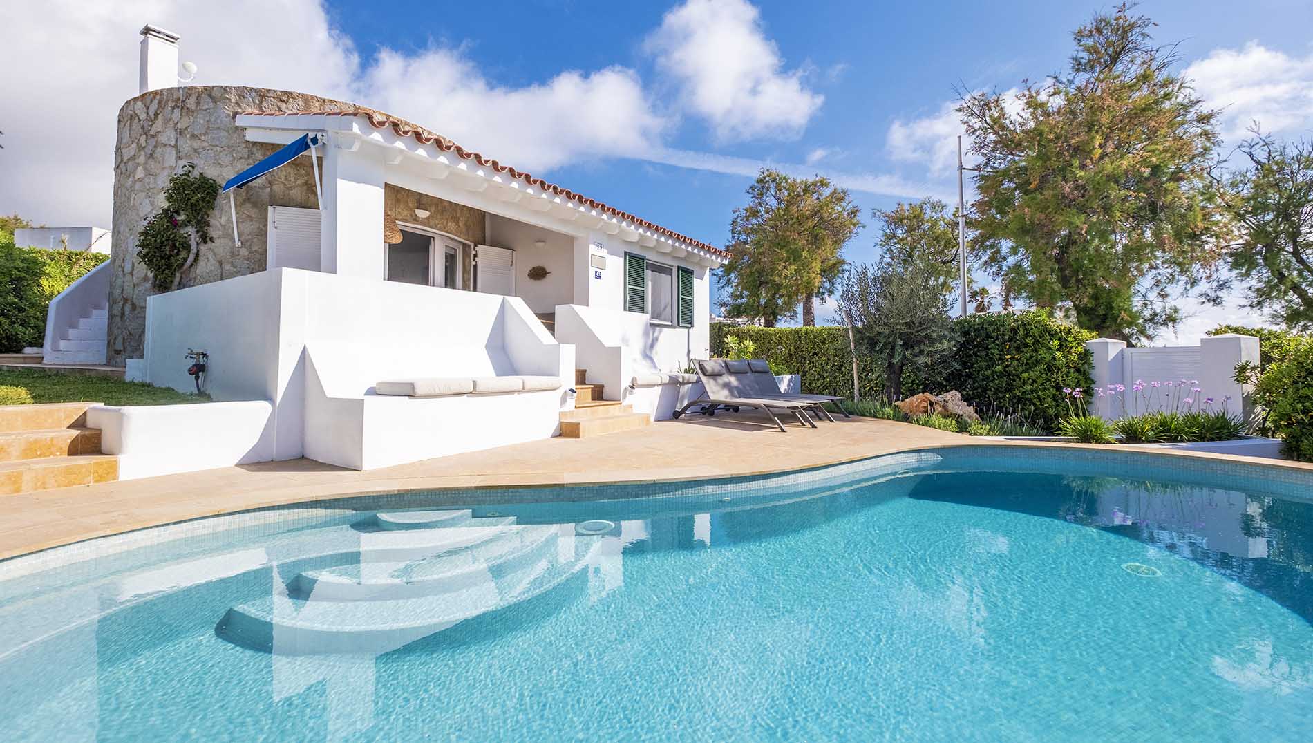 Villa rental holidays in S'Algar, Menorca