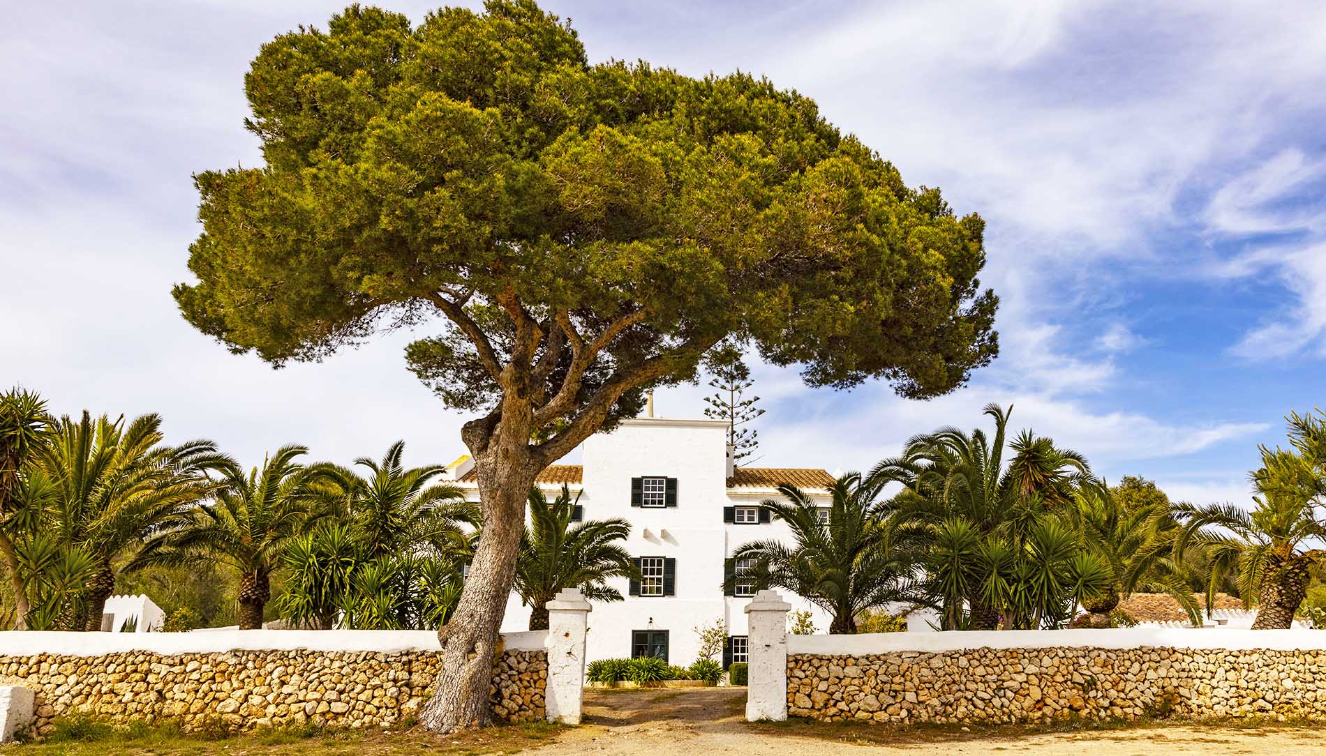 Exclusive luxury villa estates in Menorca